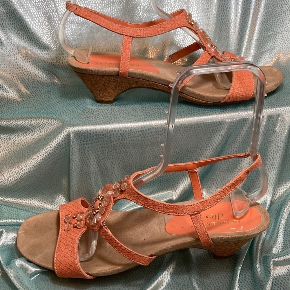 Size 10 AK Anne Klein‎ Flex peach/salmon open toe heel sandals. 2